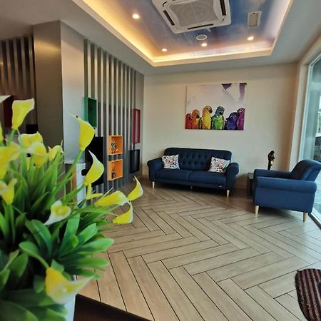 Capital Express Otel Kota Kinabalu Dış mekan fotoğraf