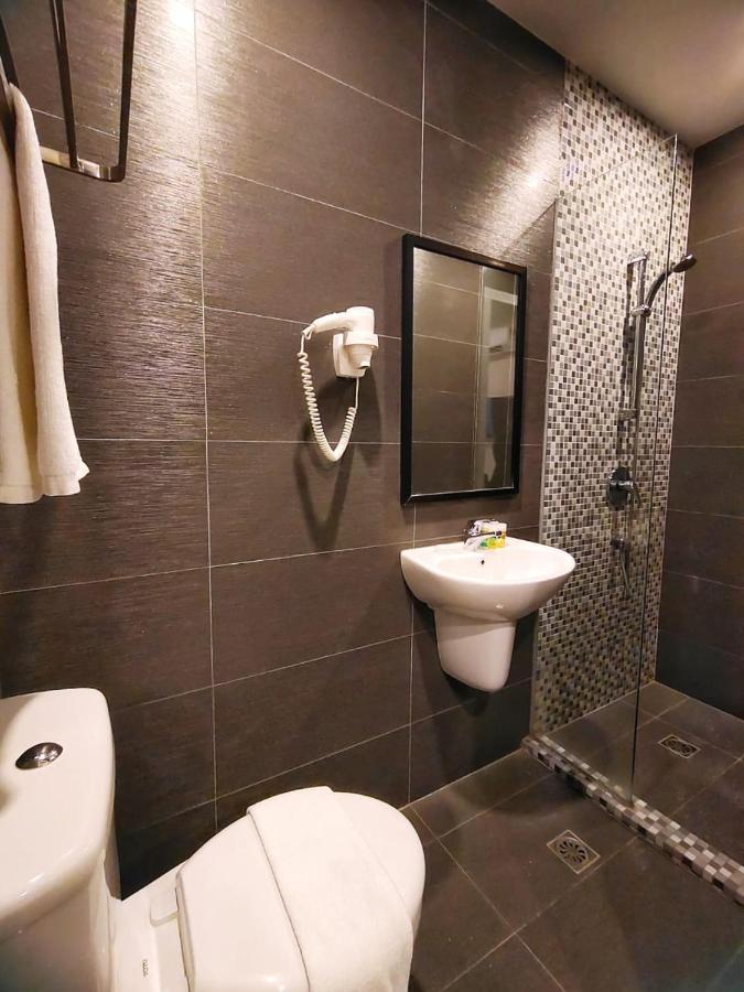 Capital Express Otel Kota Kinabalu Dış mekan fotoğraf